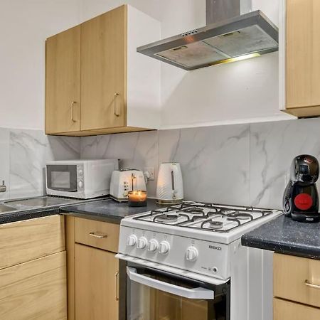 Cosy 2-Bedroom Flat Paddington ロンドン エクステリア 写真